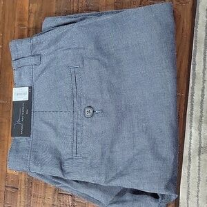 Men size 32 shorts from Marc Anthony